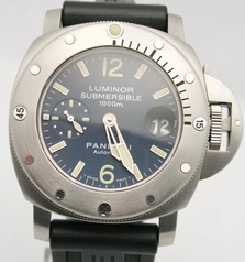 Panerai Luminor Submersible PAM00087 Mens Watch