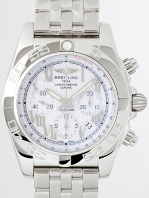 Breitling Avenger AB011012/A690 Mens Watch