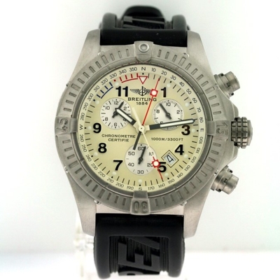 Breitling Avenger E7336009 Mens Watch