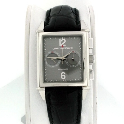 Girard Perregaux Vintage 1945 2599 Automatic Watch