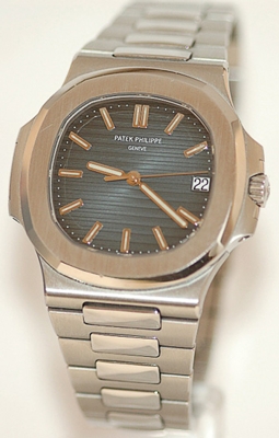 Patek Philippe Nautilus 5711/1A 5711/1A Mens Watch